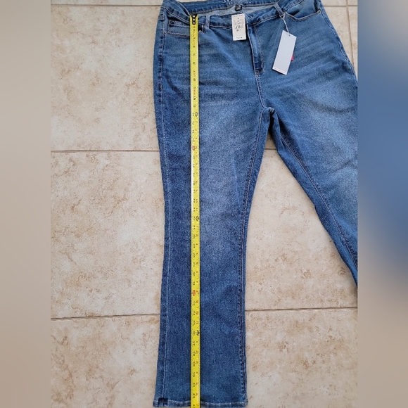 Legendary by Ashley Stewart Bootcut Jeans - Picture 6 of 7